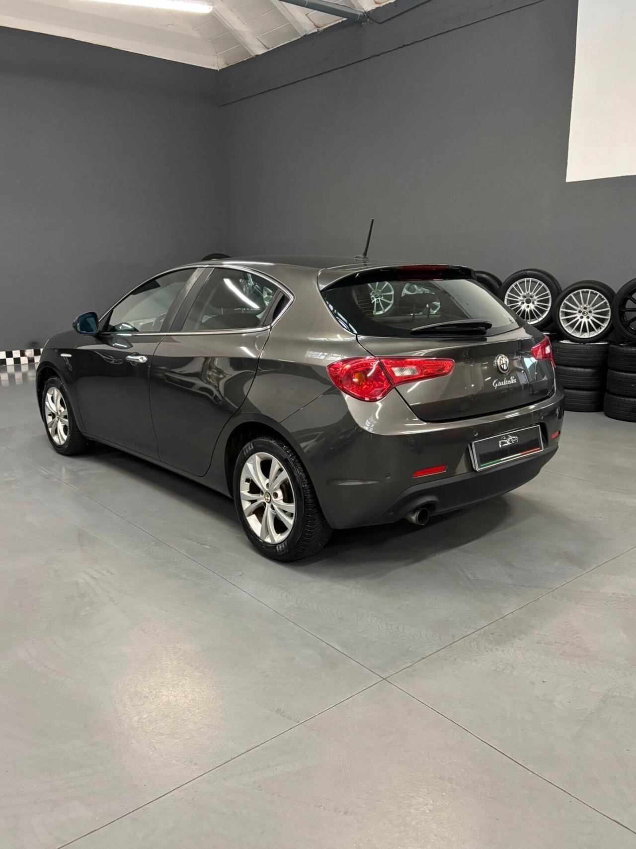 Alfa Romeo Giulietta 1.4 Turbo MultiAir Distinctive