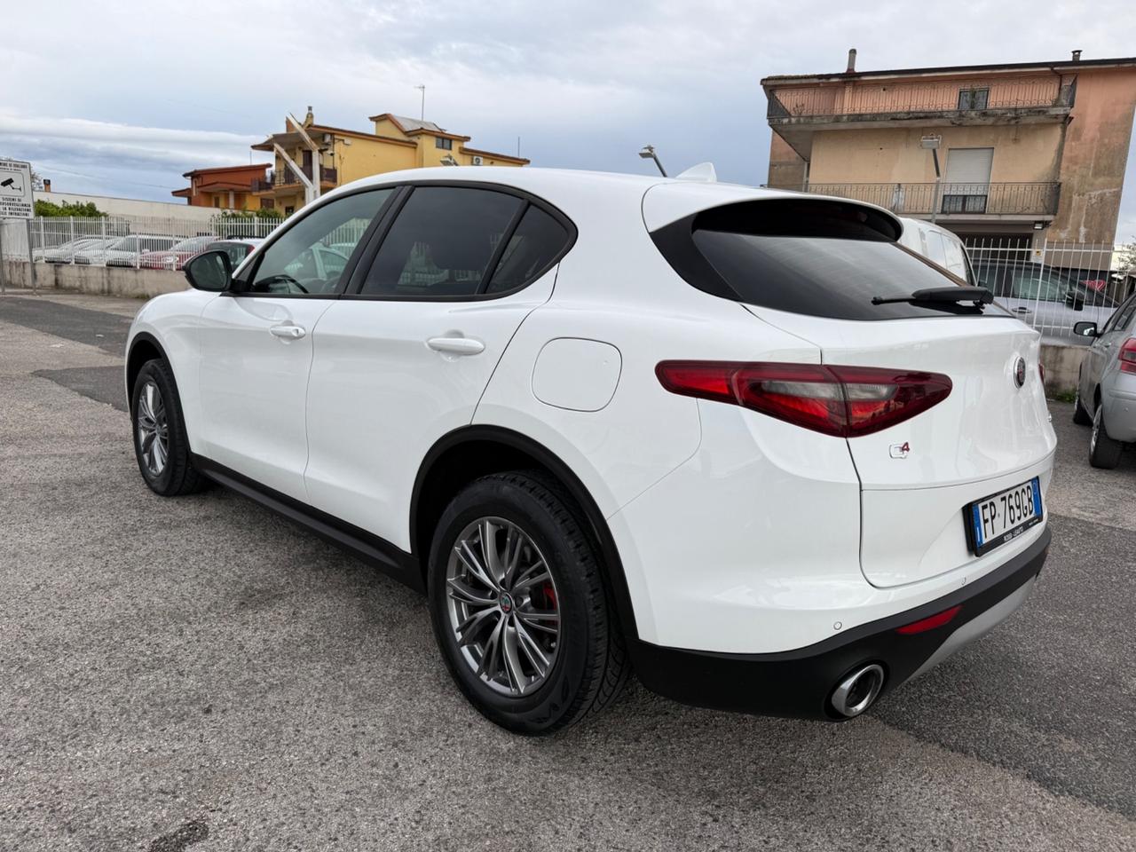 Alfa Romeo Stelvio 2.0 Turbo 200 CV AT8 Q4 Super