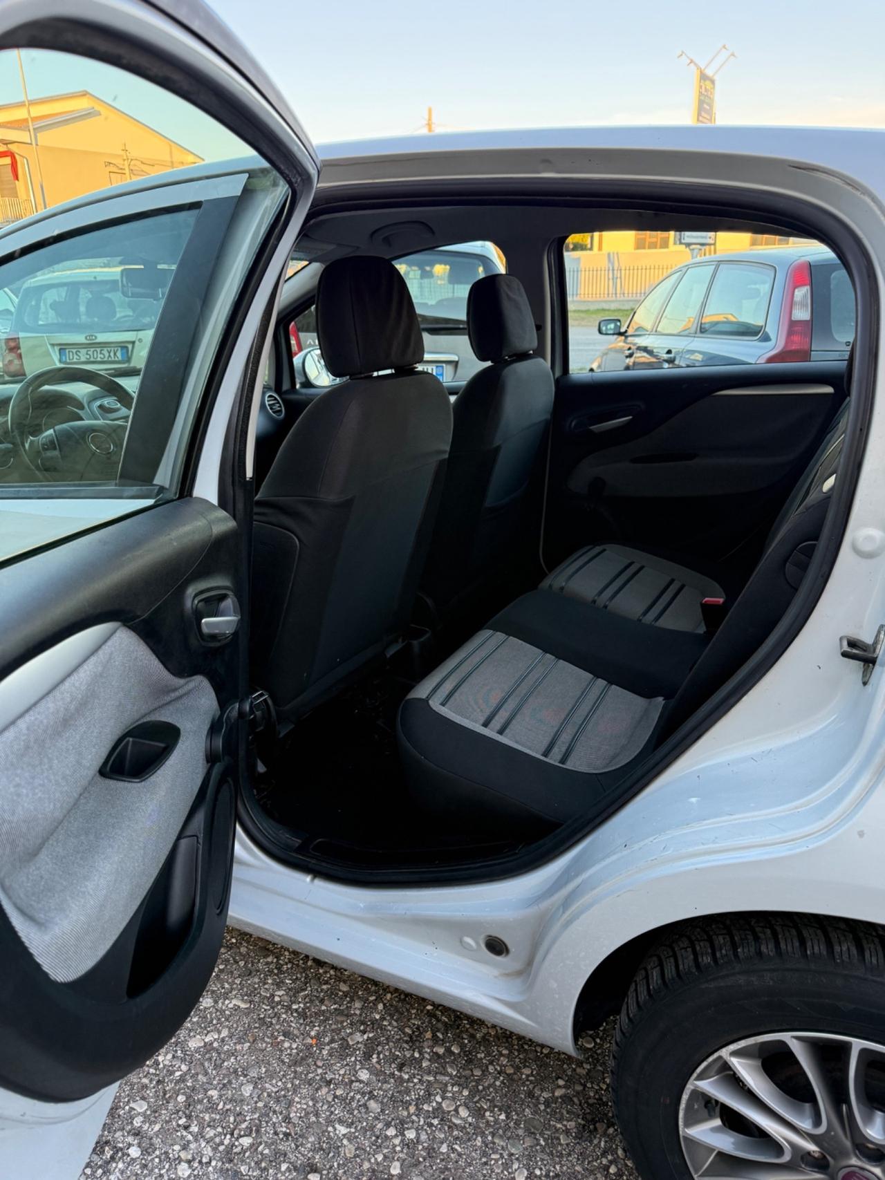 Fiat Punto Evo 1.4 5 porte Active GPL