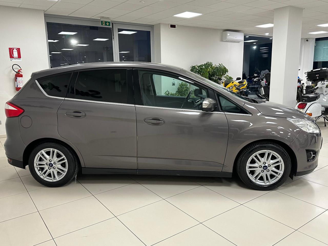 Ford C-Max 1.6 TDCi 115CV Titanium Business - 2015