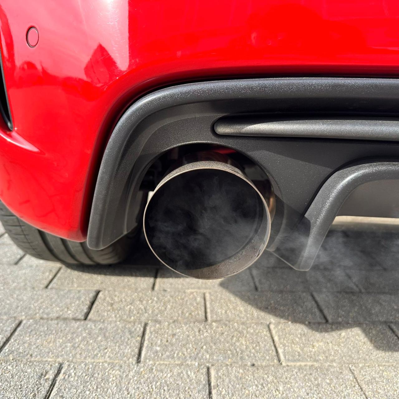 Abarth 595 1.4 Turbo T-Jet 180 CV Competizione