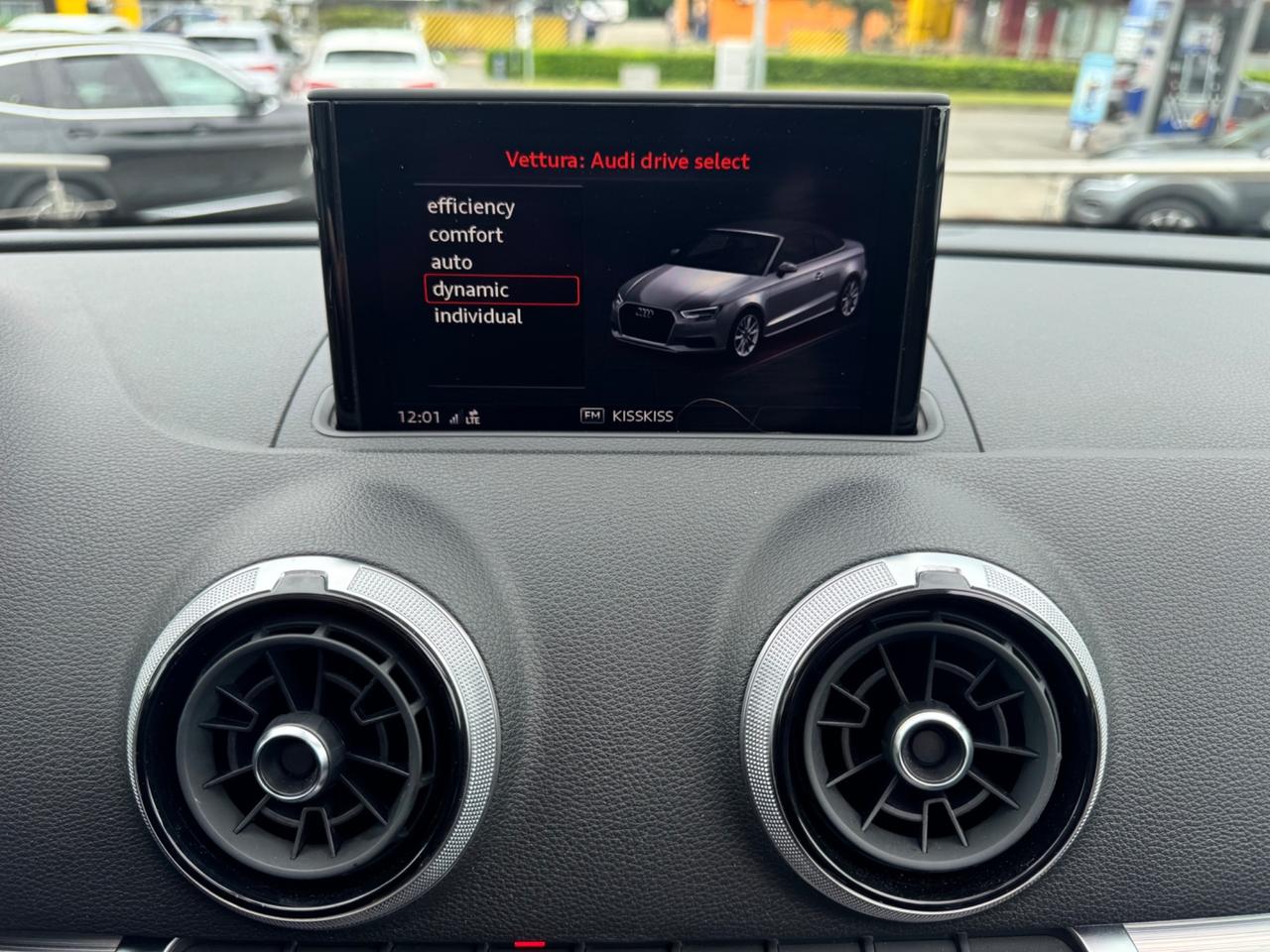 Audi A3 Cabrio 2.0 TDI Sport in garanzia