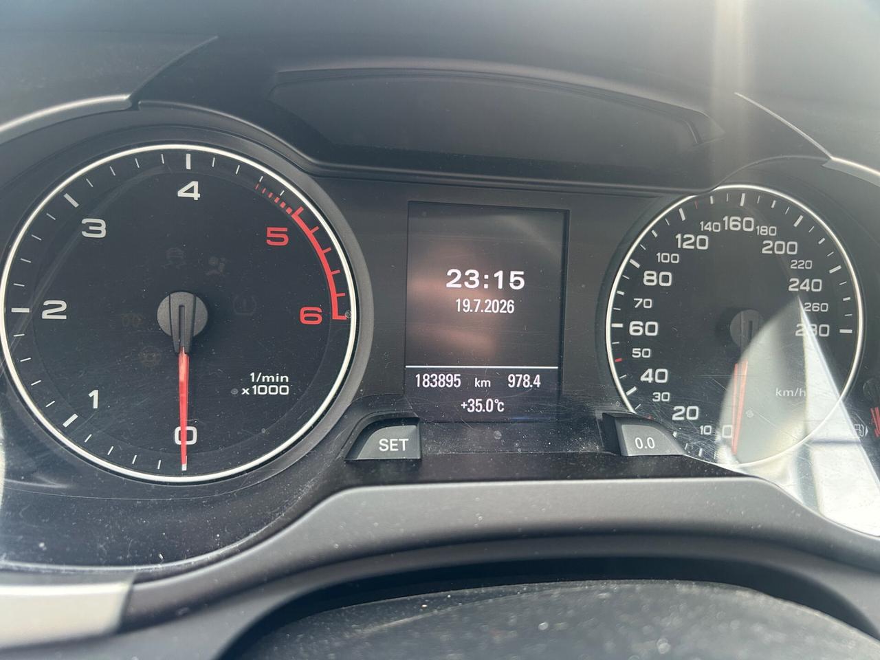 Audi A4 3.0 V6 TDI quattro S-Tronic