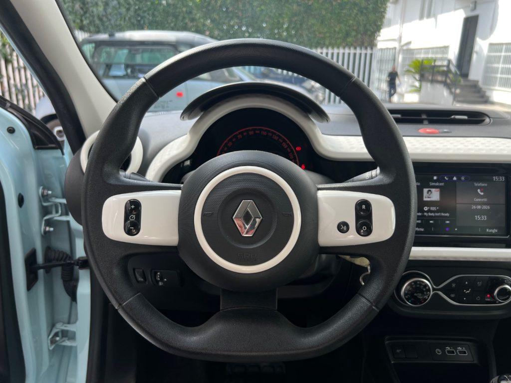 Renault Twingo SCe 65 CV Urban Night tua da €149,00 mensili