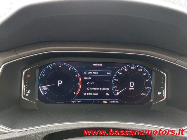 VOLKSWAGEN T-Roc 1.5 TSI DSG Style BlueMotion Technology
