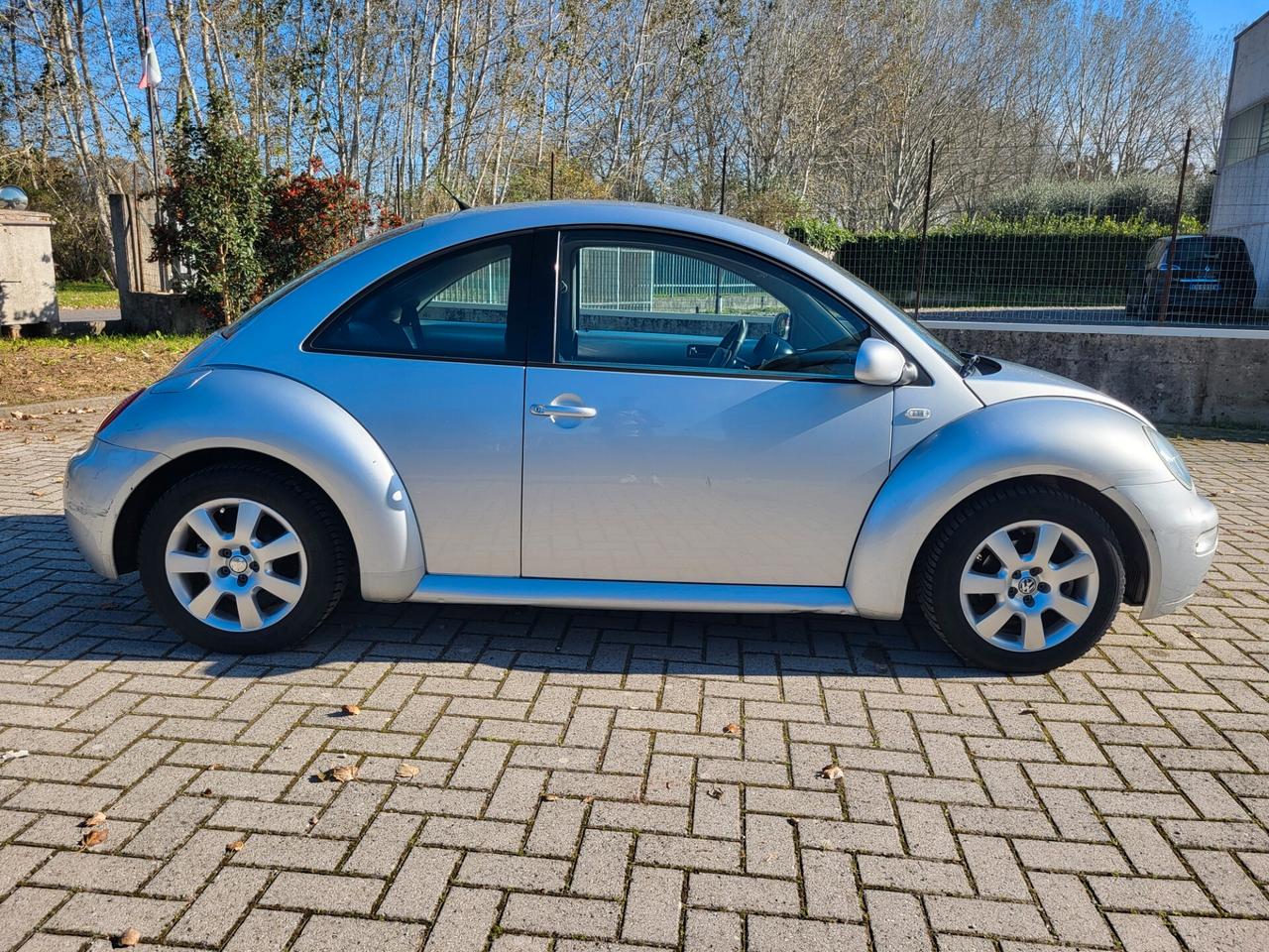 Volkswagen New Beetle 1.9 TDI 101CV