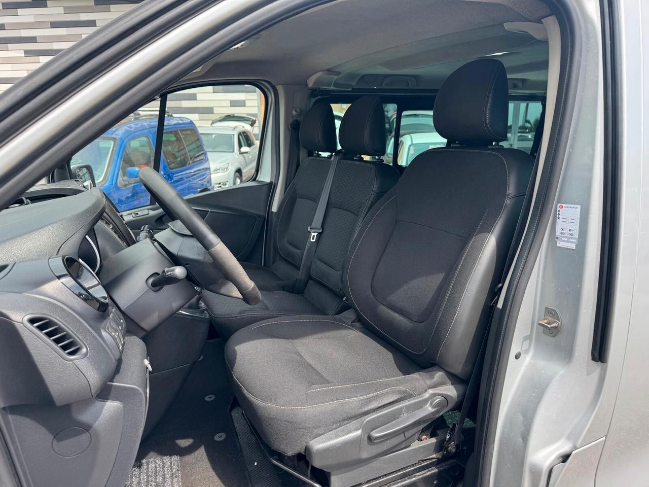 Opel Vivaro 27 1.6 CDTI BITURBO 140CV COMBI EDITION L1H1 2015