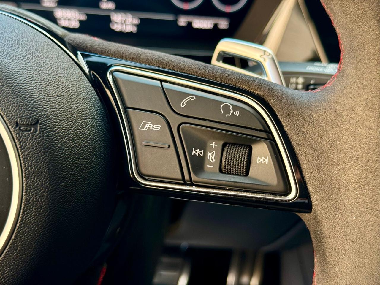 AUDI RS3 SPORTBACK 400 CV — TETTO APRIBILE, B&O, FRENI CARBOCERAMICI