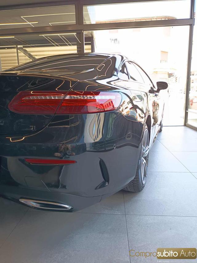 MERCEDES-BENZ E 220 d 4Matic Premium