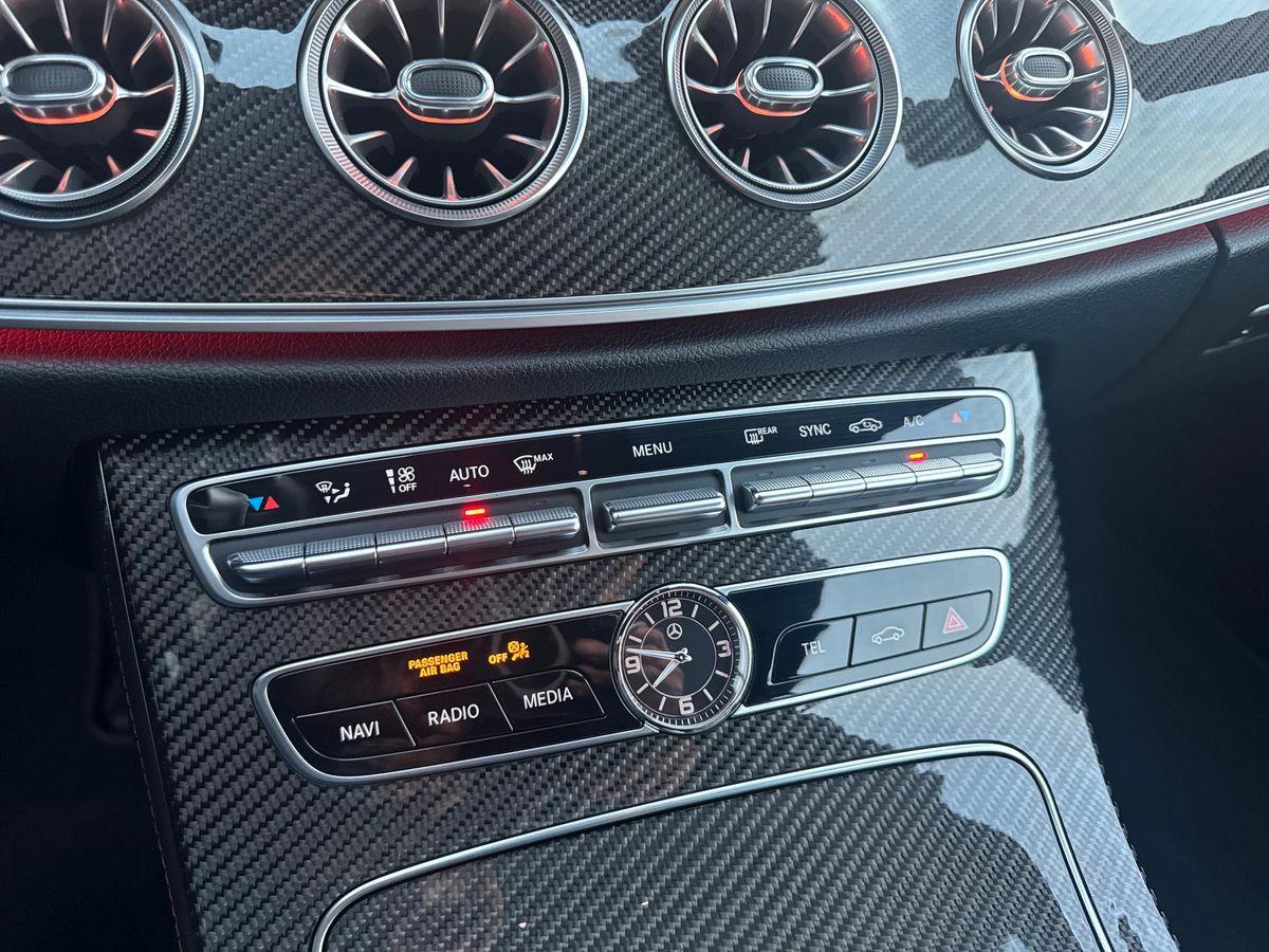Mercedes-Benz E Cabrio 53 AMG eq-boost 4matic + auto