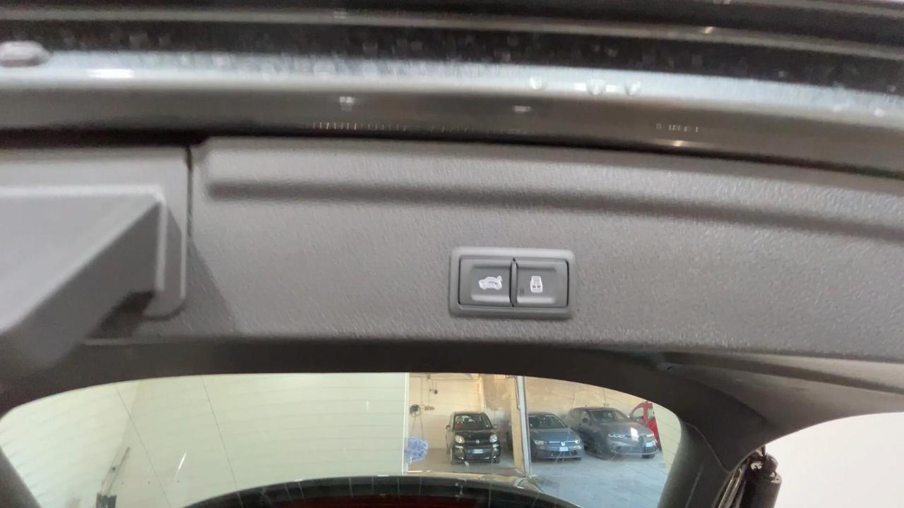 Audi Q3 SPB 35 TDI S tronic Identity Black