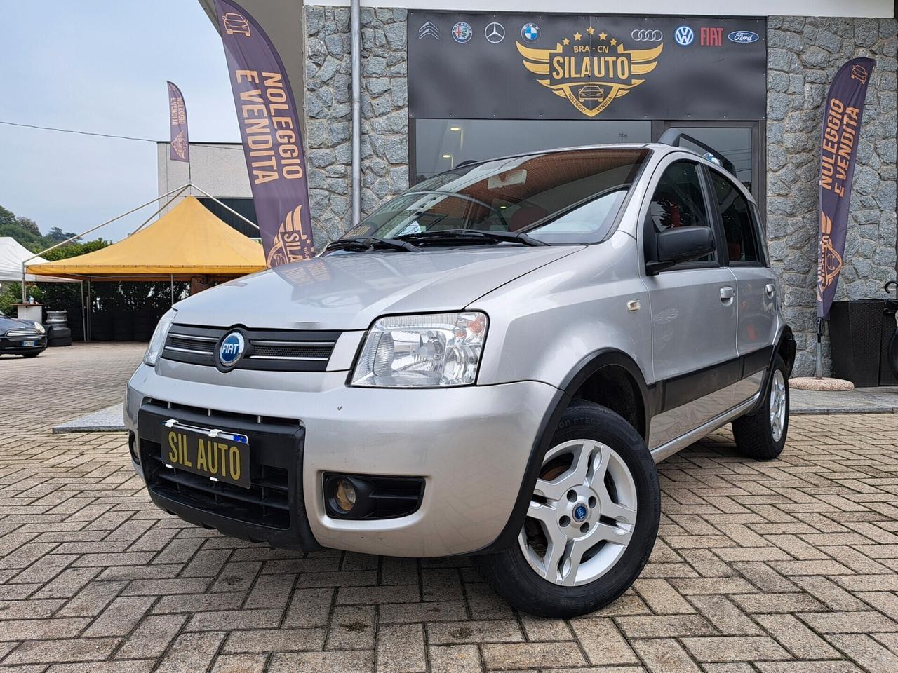 Fiat Panda 4x4 / 1.2 BENZ. / 60CV / OK NEOPATENTATI