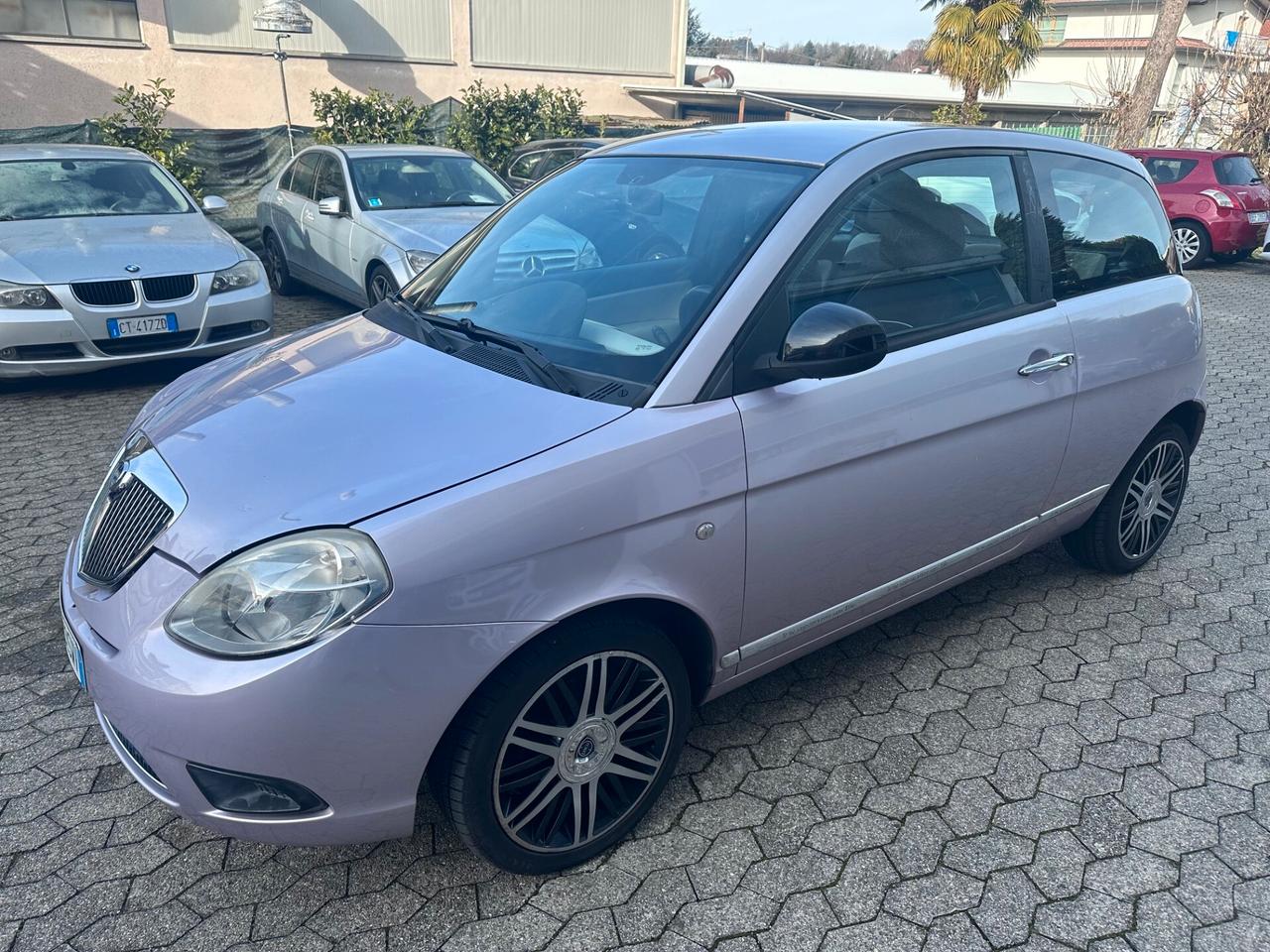 Lancia Ypsilon 1.2 Elle*EURO5*NEOPATENTATI