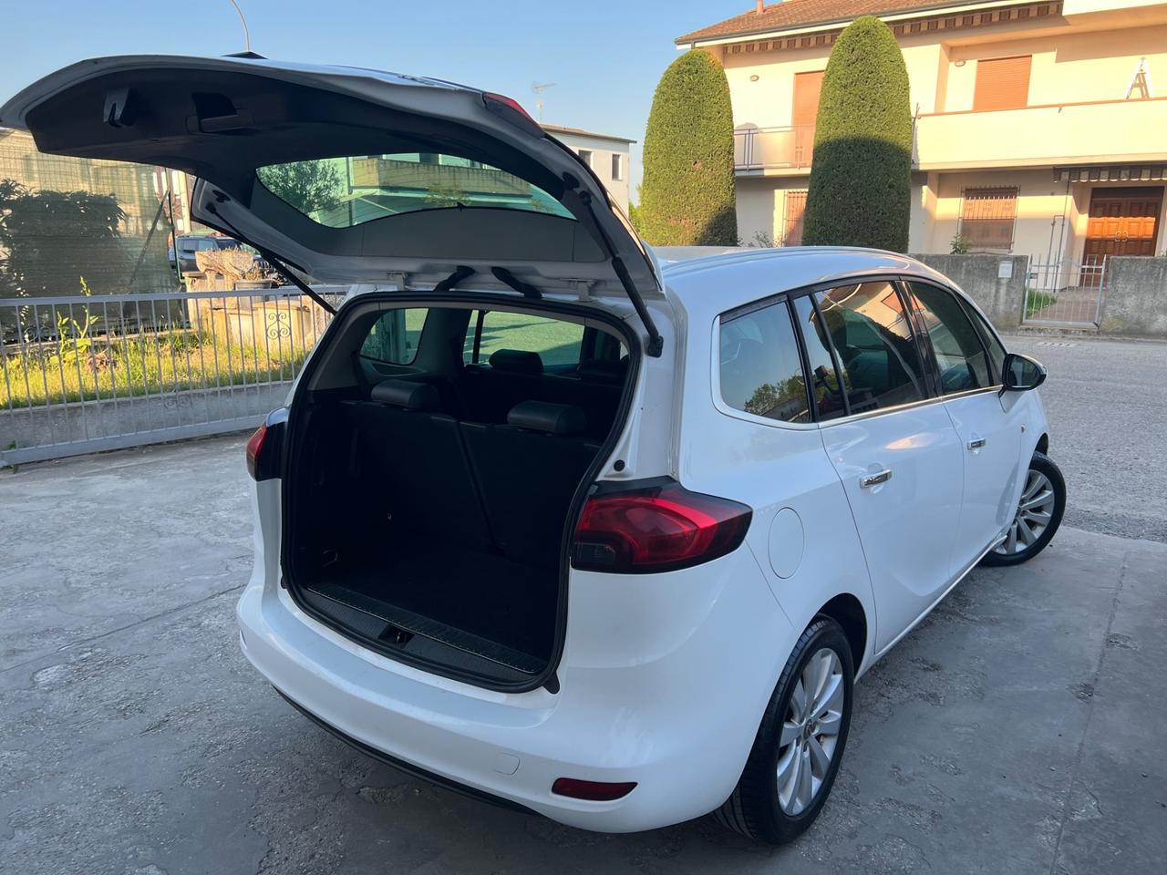 Opel Zafira 2.0 CDTi 7 POSTI FULL 2013 POCHI KM