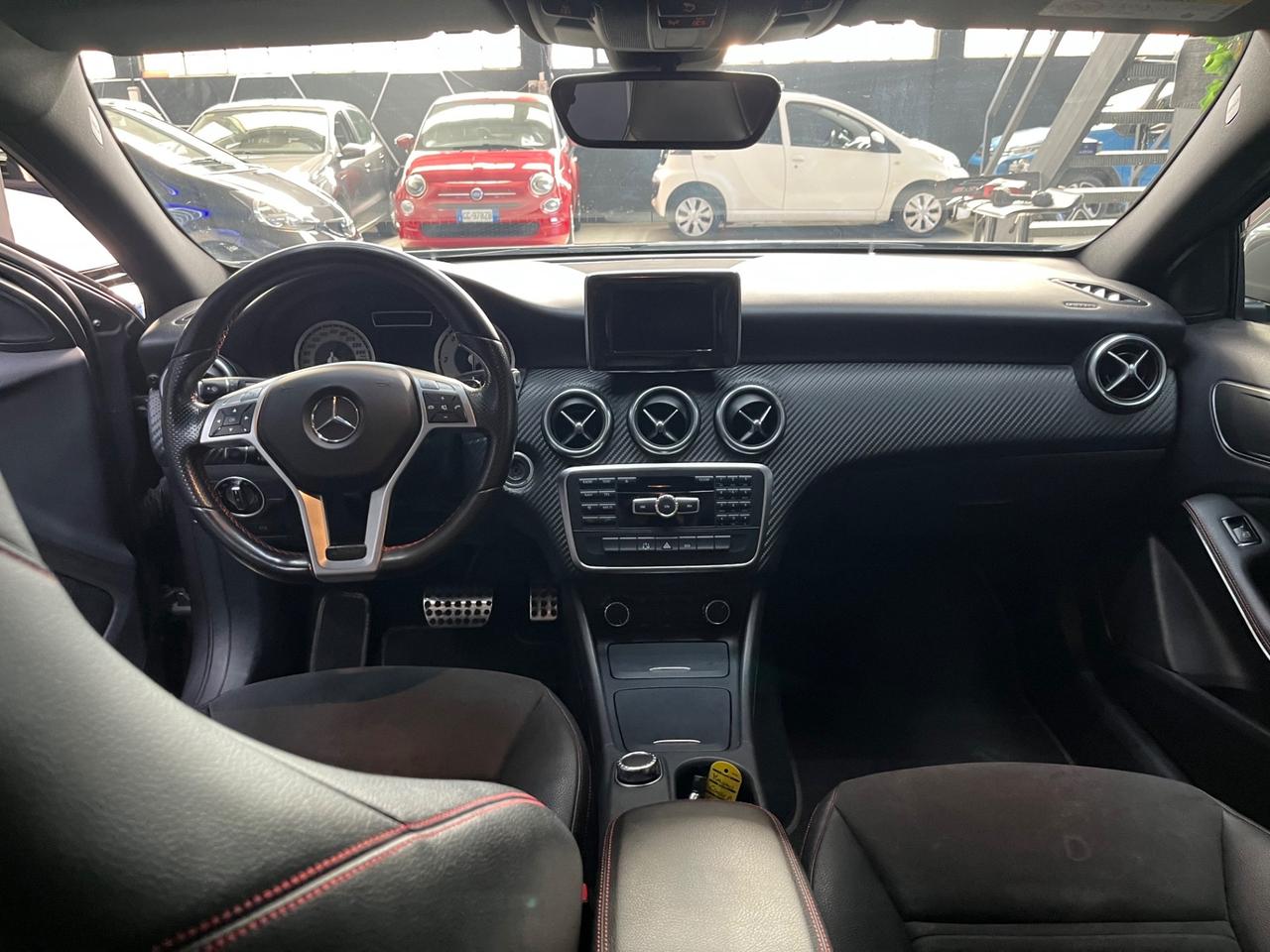 Mercedes-Benz Classe A 180 d (2014) – Stile Premium e Consumi da Primato!