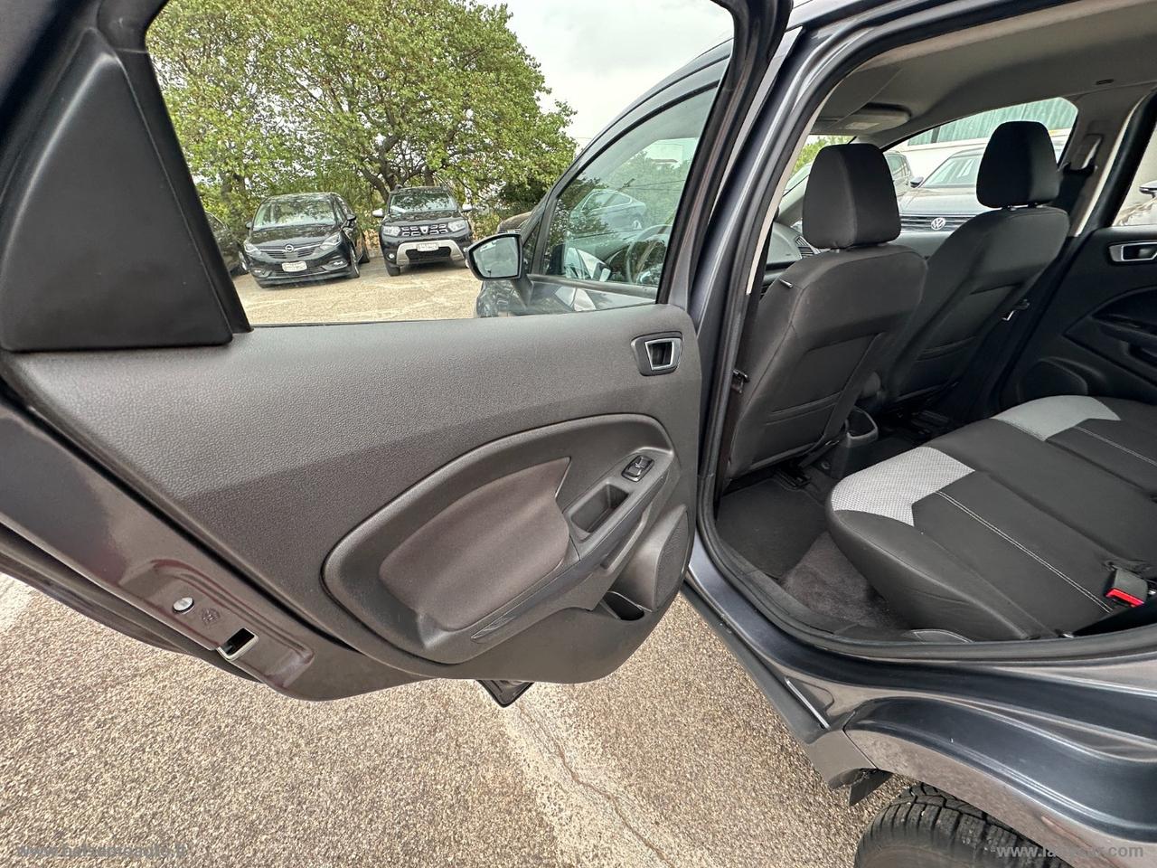 FORD EcoSport 1.5 TDCi 95 CV Titanium