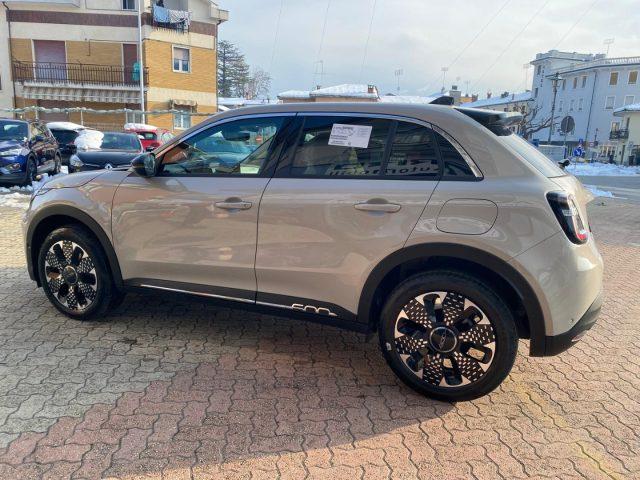 FIAT 600 Hybrid 145CV DCT MHEV La Prima