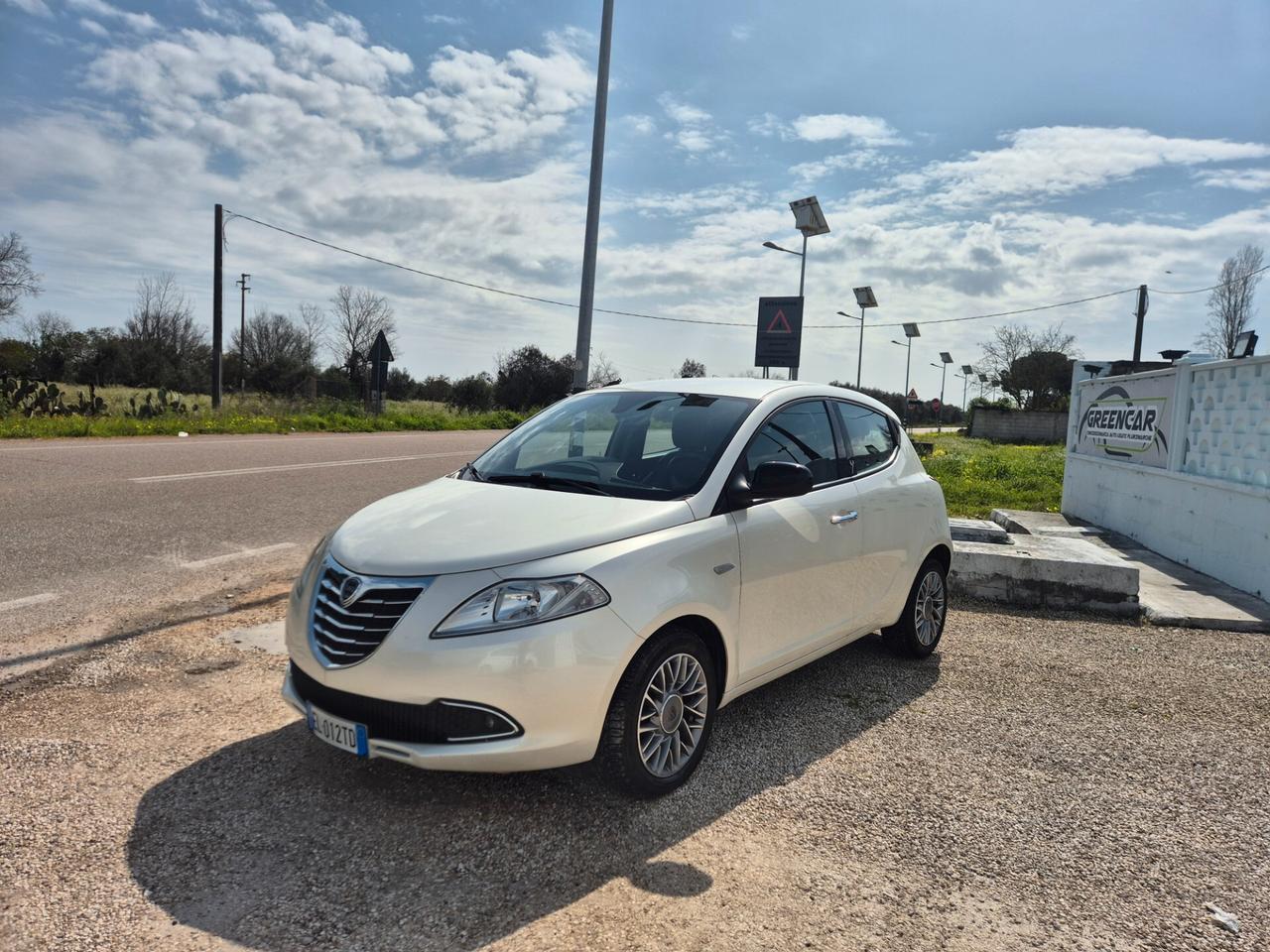 Lancia Ypsilon 1.3 MJT 16V 95 CV 5 porte S&S Platinum