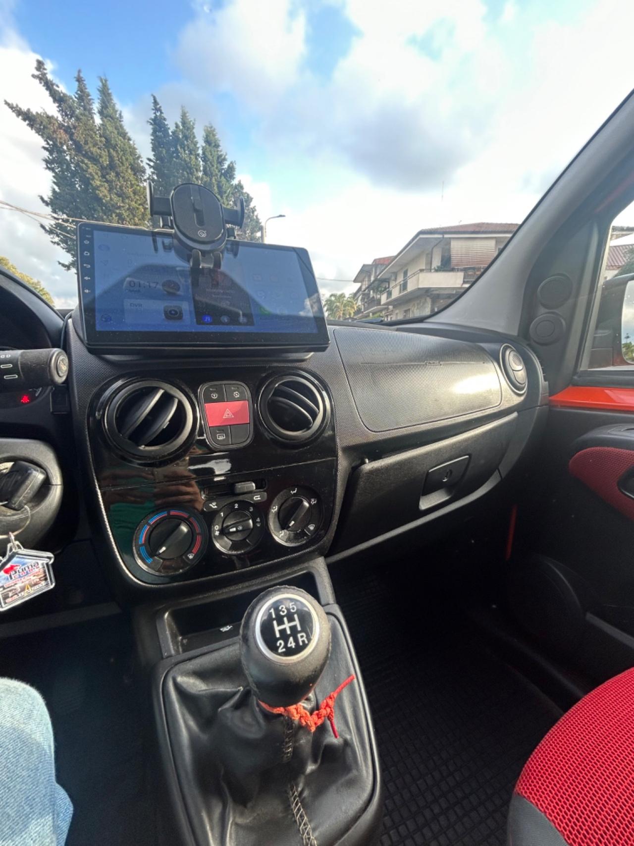 Fiat Qubo 1.3 MJT 95 CV Trekking