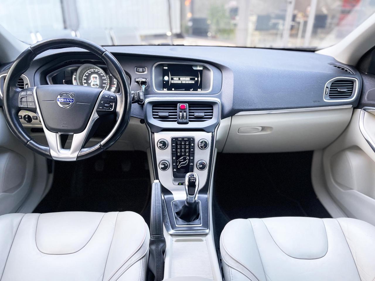 Volvo V40 1.6 Diesel 115CV E6 - 2015