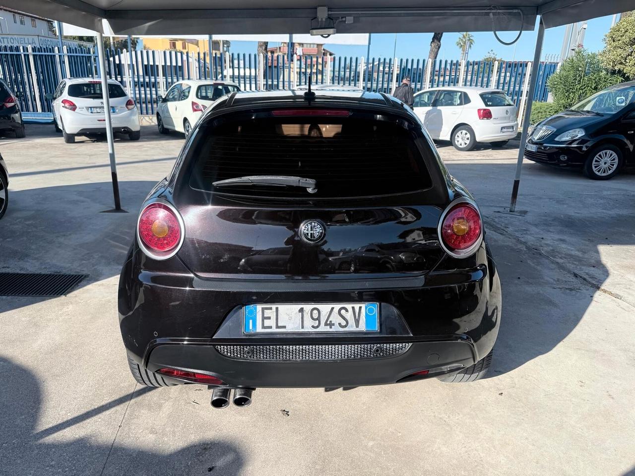 Alfa Romeo MiTo 1.6 JTDm-2 S&S Distinctive Sport Pack