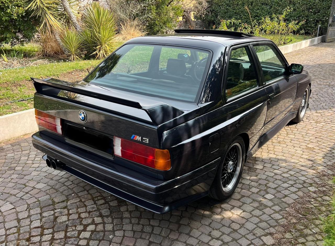 Bmw M3 e30 cecotto Macau 45/505