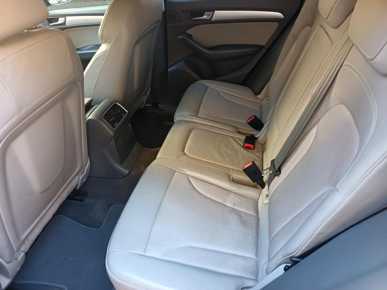 Audi Q5 2.0 TDI 190 CV S-Line Quattro S-Tronic