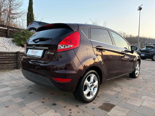FORD Fiesta 1.4 5 porte Bz.- GPL Titanium