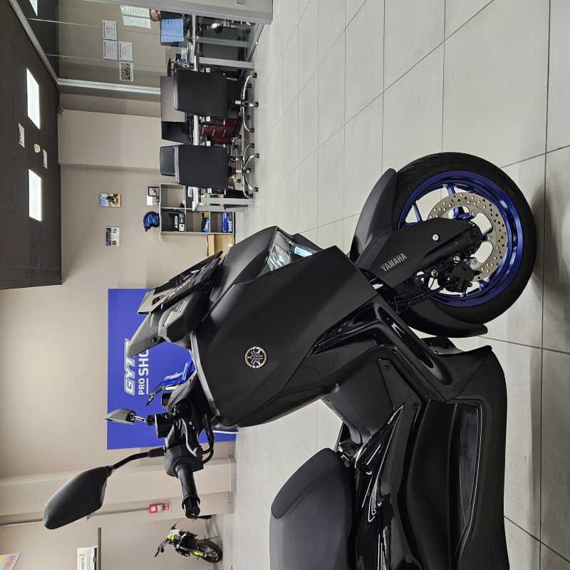 Yamaha X-Max 125 - 2025