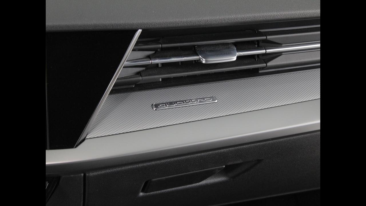 AUDI A3 IV 2020 Sportback - A3 Sportback 40 2.0 tdi S line edition quattro s-tronic