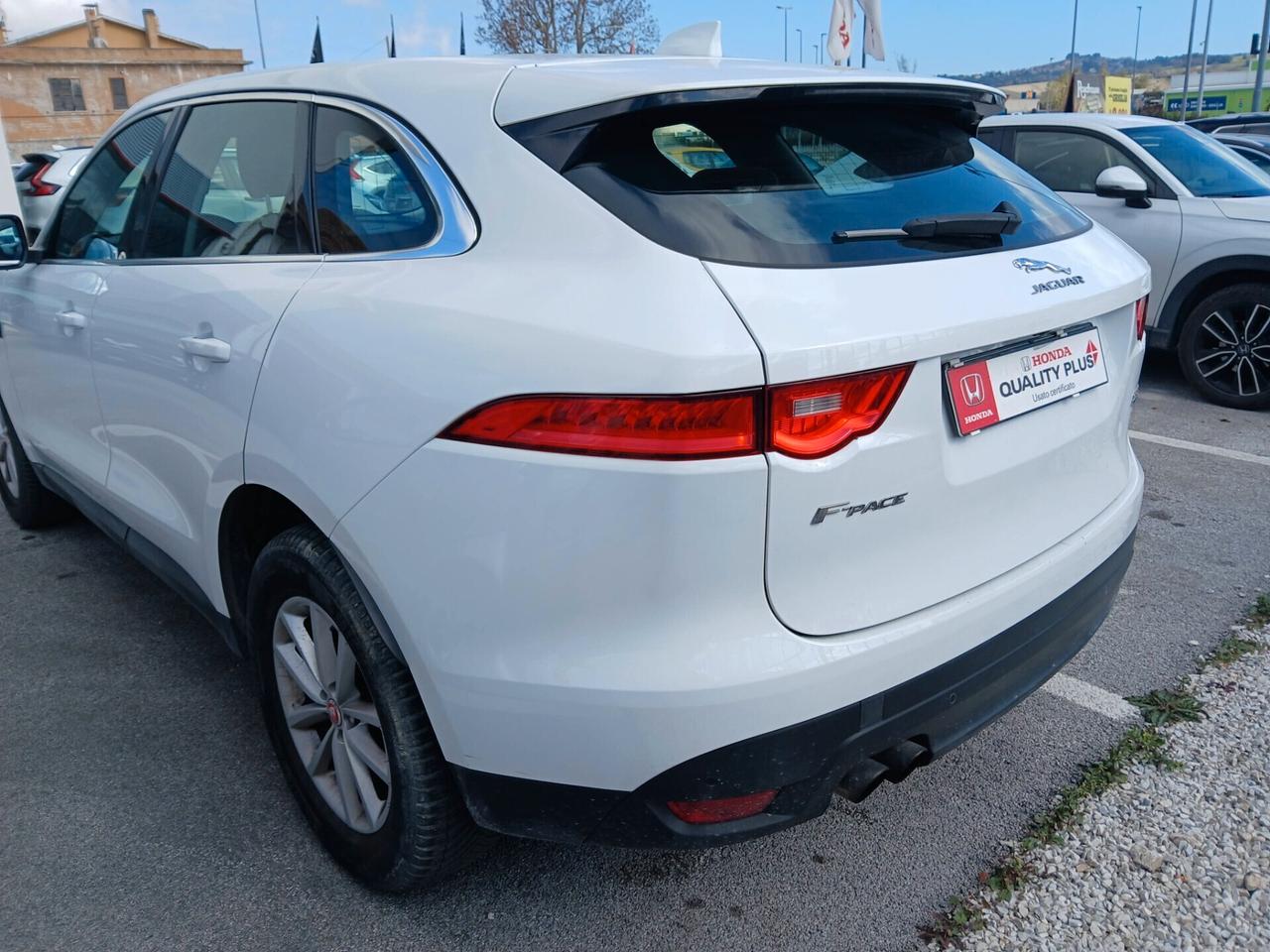 Jaguar F-Pace 2.0 D 180 CV AWD aut.Prestige
