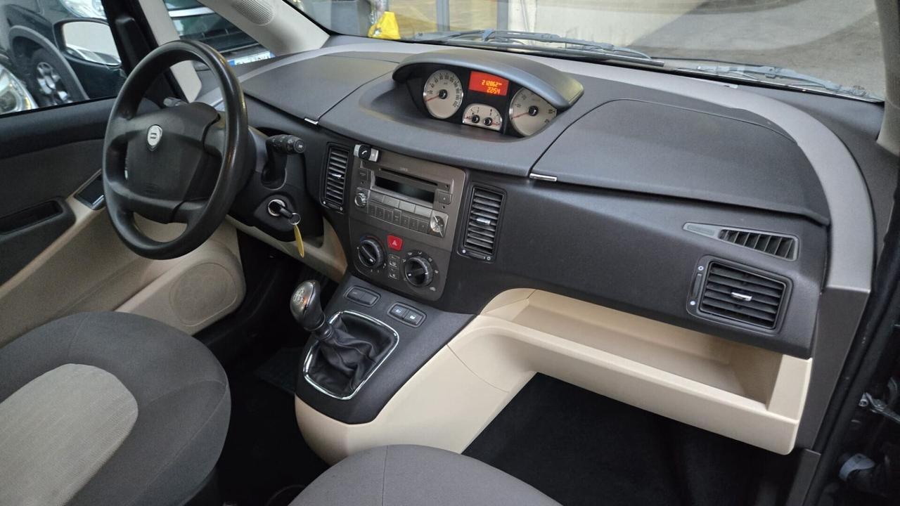 Lancia MUSA 1.4 16V Platino
