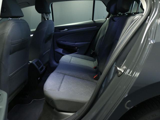 VOLKSWAGEN Golf 1.0 eTSI EVO DSG Life