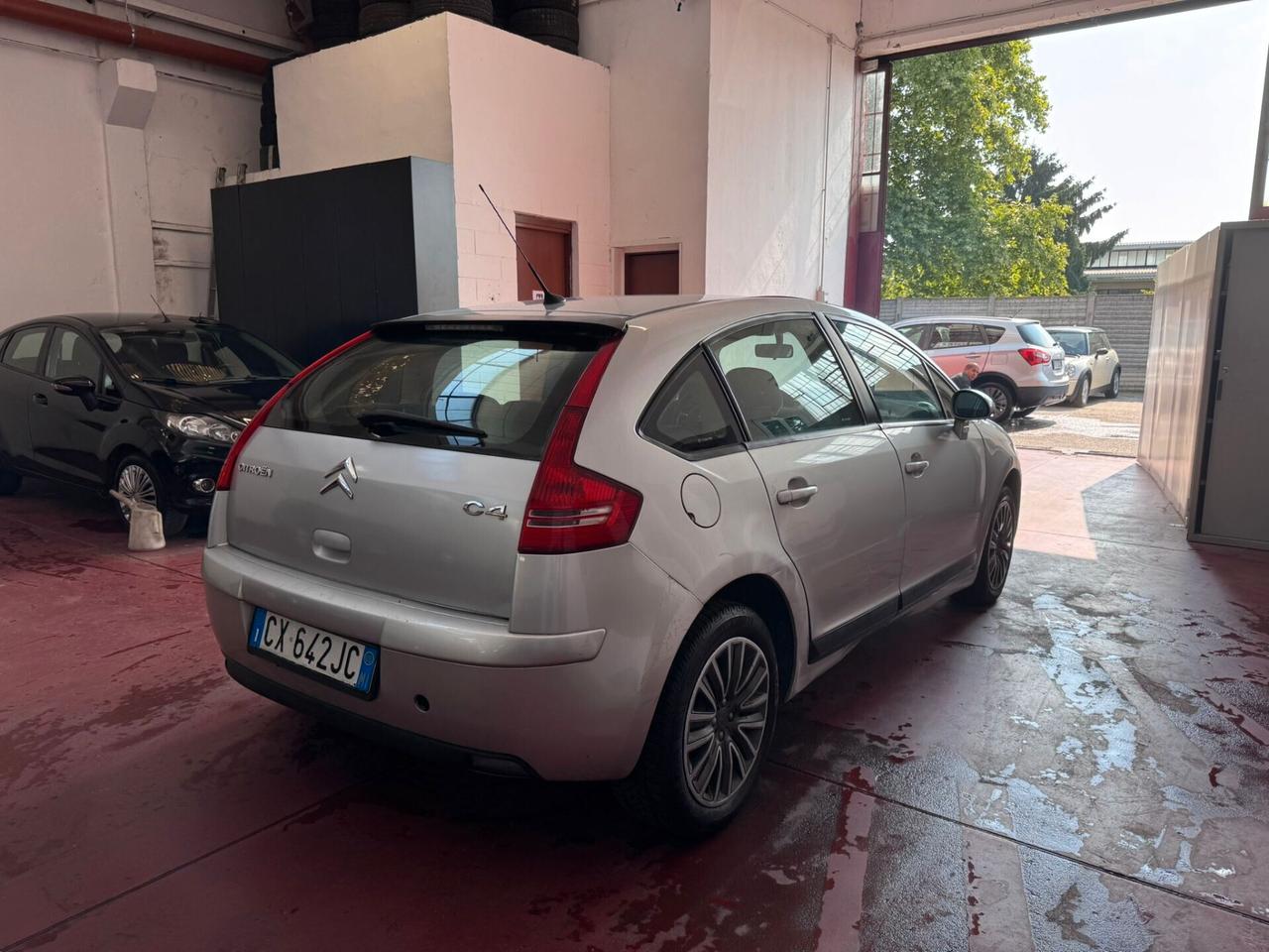 Citroen C4 1.6 HDi 90CV Classique neopat