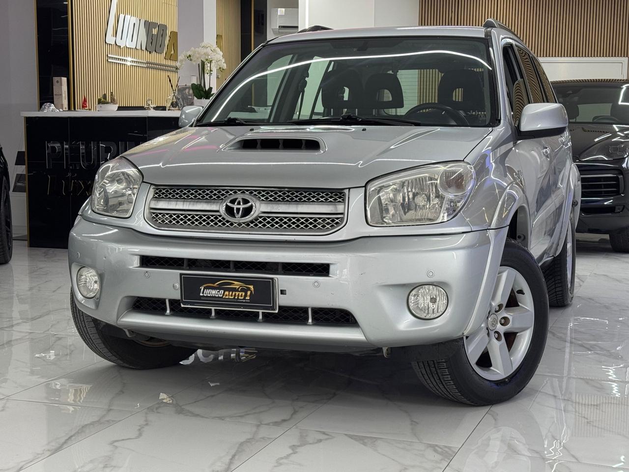 Toyota RAV4 2.0 Tdi D-4D Full Opt