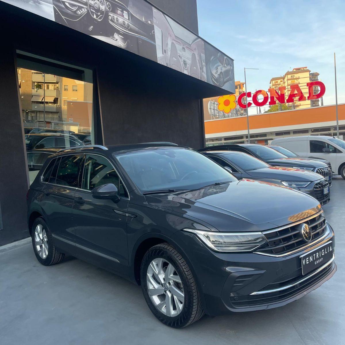 VOLKSWAGEN - Tiguan - 2.0 TDI DSG LIFE BMT