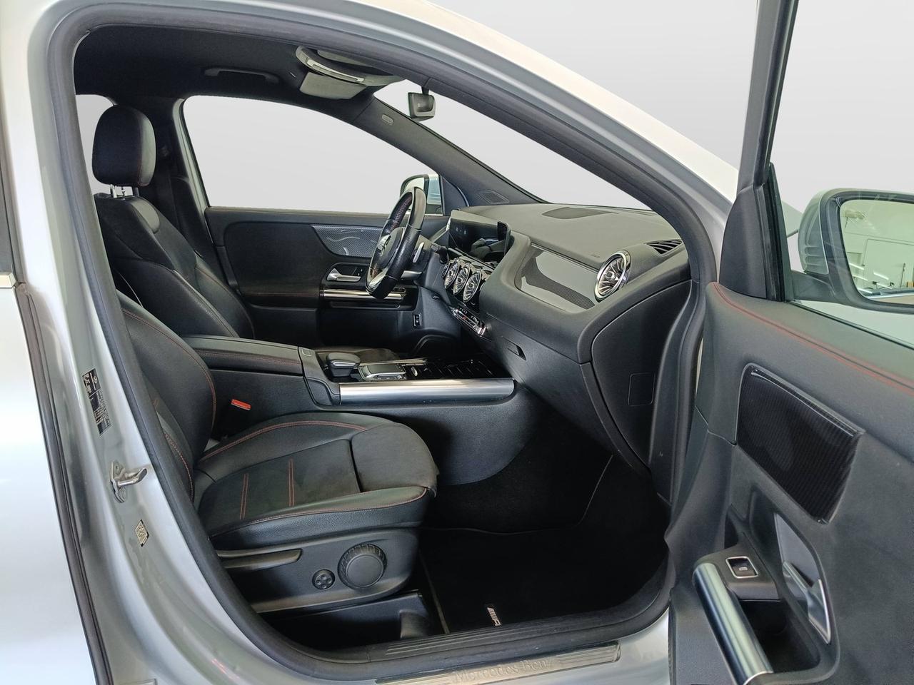 Mercedes-Benz GLA-H247 2020 - GLA 180 d Premium auto