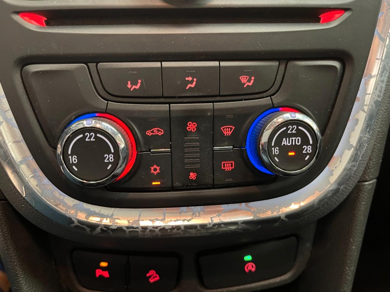 Opel Mokka Cosmo 1.7 cdti 4x4-Ok Neopatentati-LEGGI SOTTO