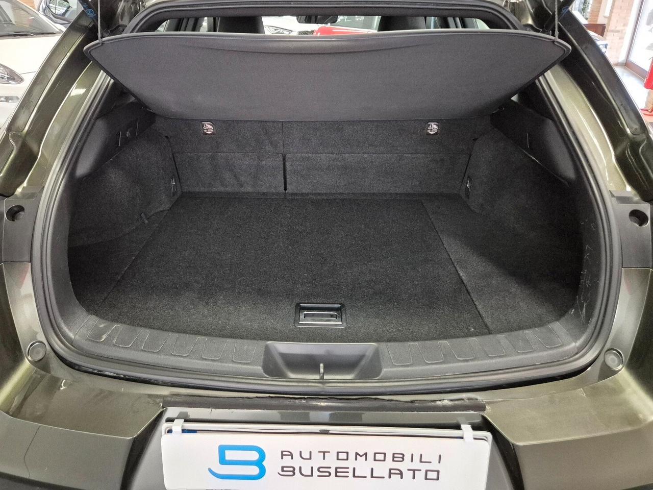 Lexus UX Hybrid Business