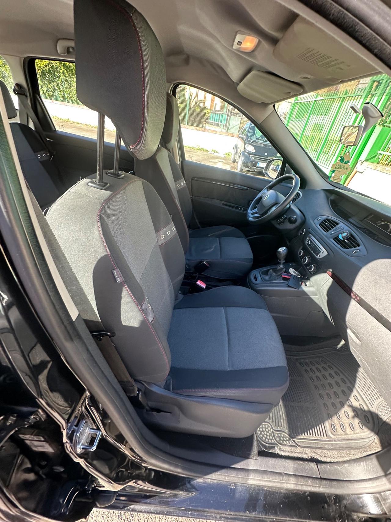 Renault Scenic Scénic XMod 1.5 dCi 110CV Live