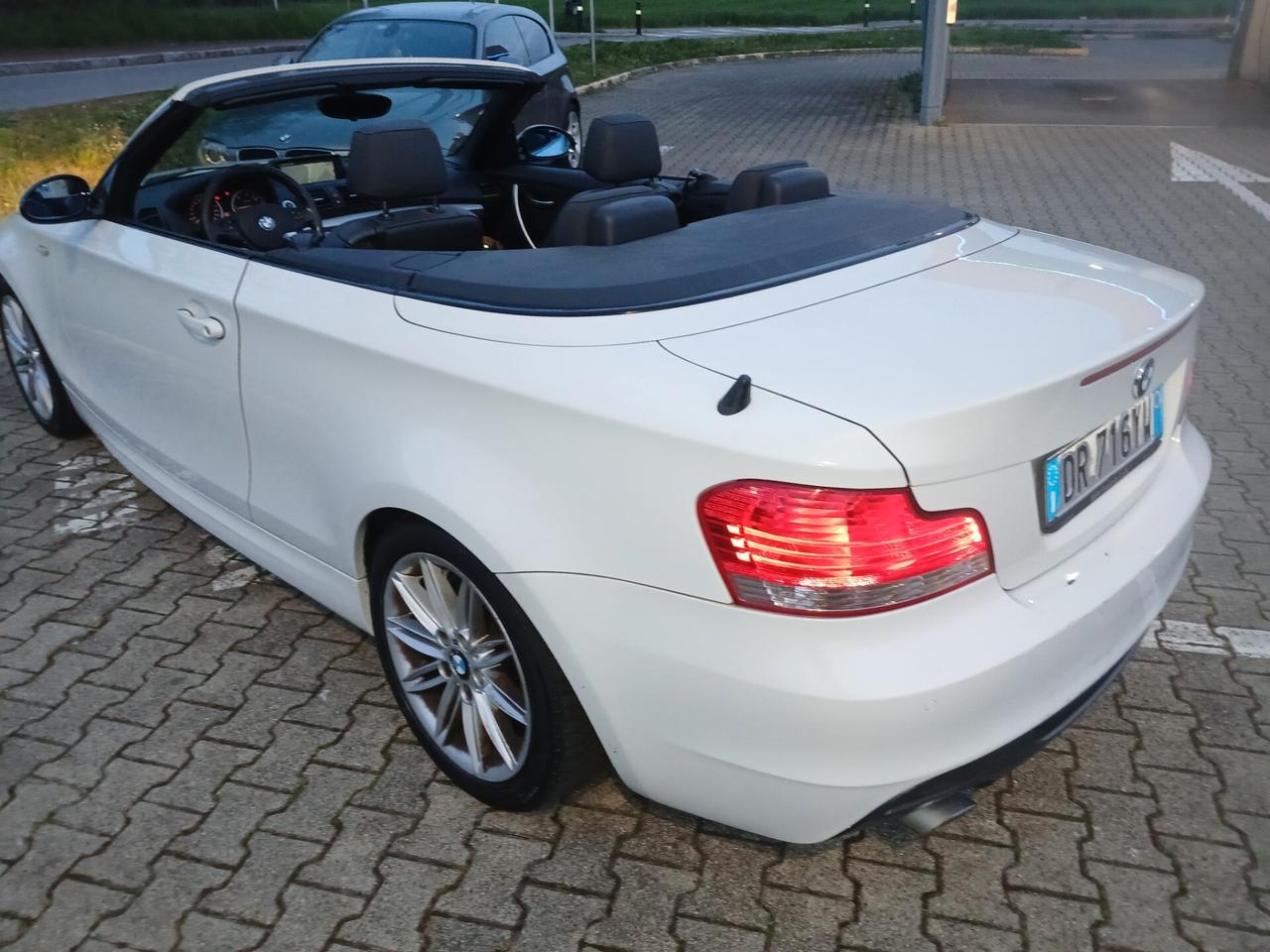 Bmw 120 120d Cabrio Attiva M PACK