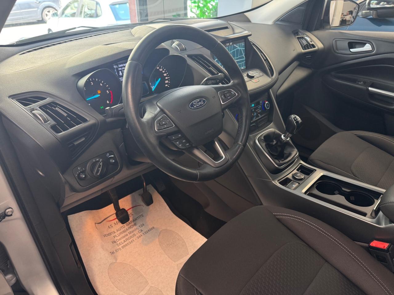Ford Kuga 1.5 TDCI 120 CV S&S 2WD Titanium