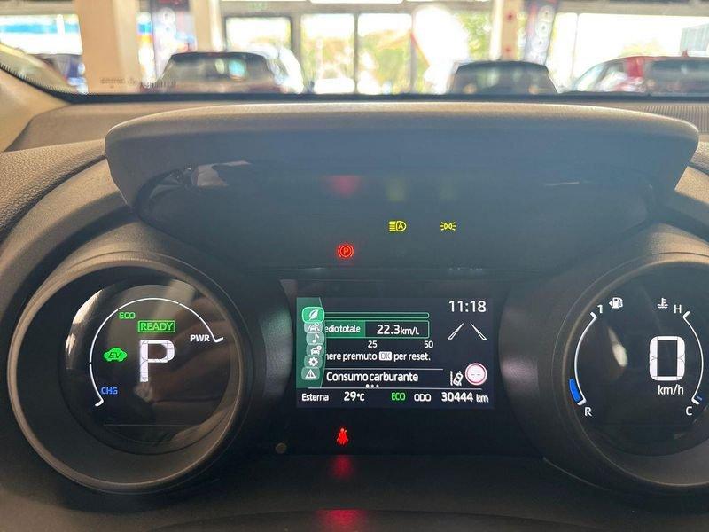 Toyota Yaris Hybrid Trend MY22