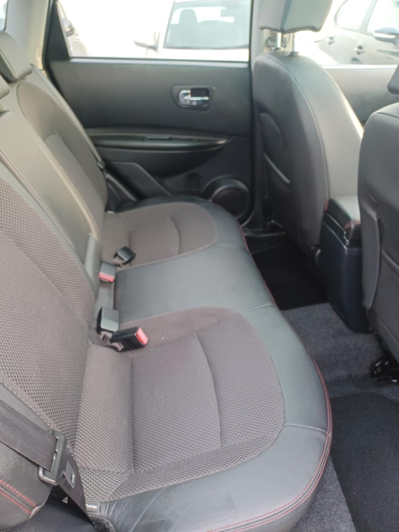 Nissan Qashqai 2.0 dCi n-tec AUTOMATICA 4X4