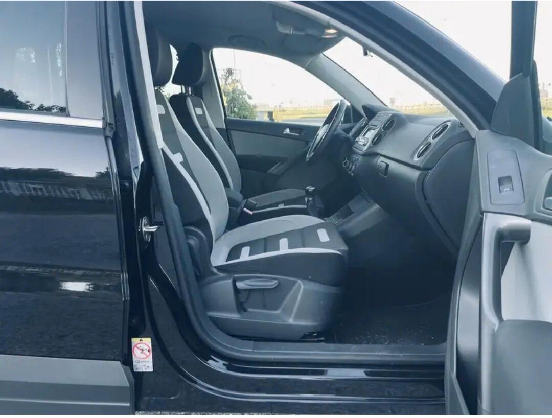 Volkswagen Tiguan 1.4 16V TSI Sport & Style (18°)