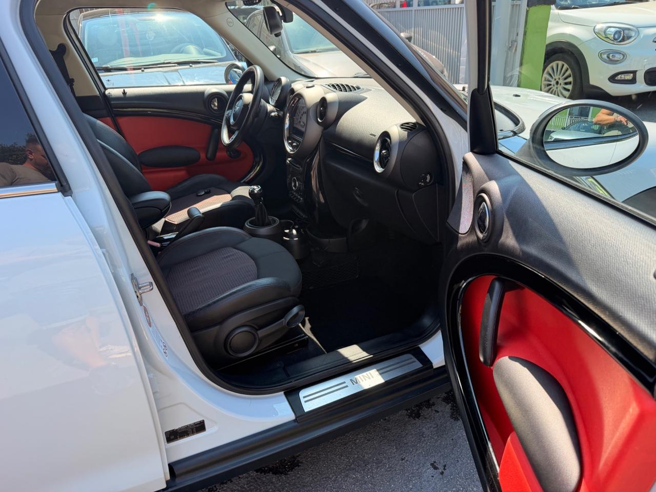 Mini Cooper D Countryman 1.6 175.000 KM