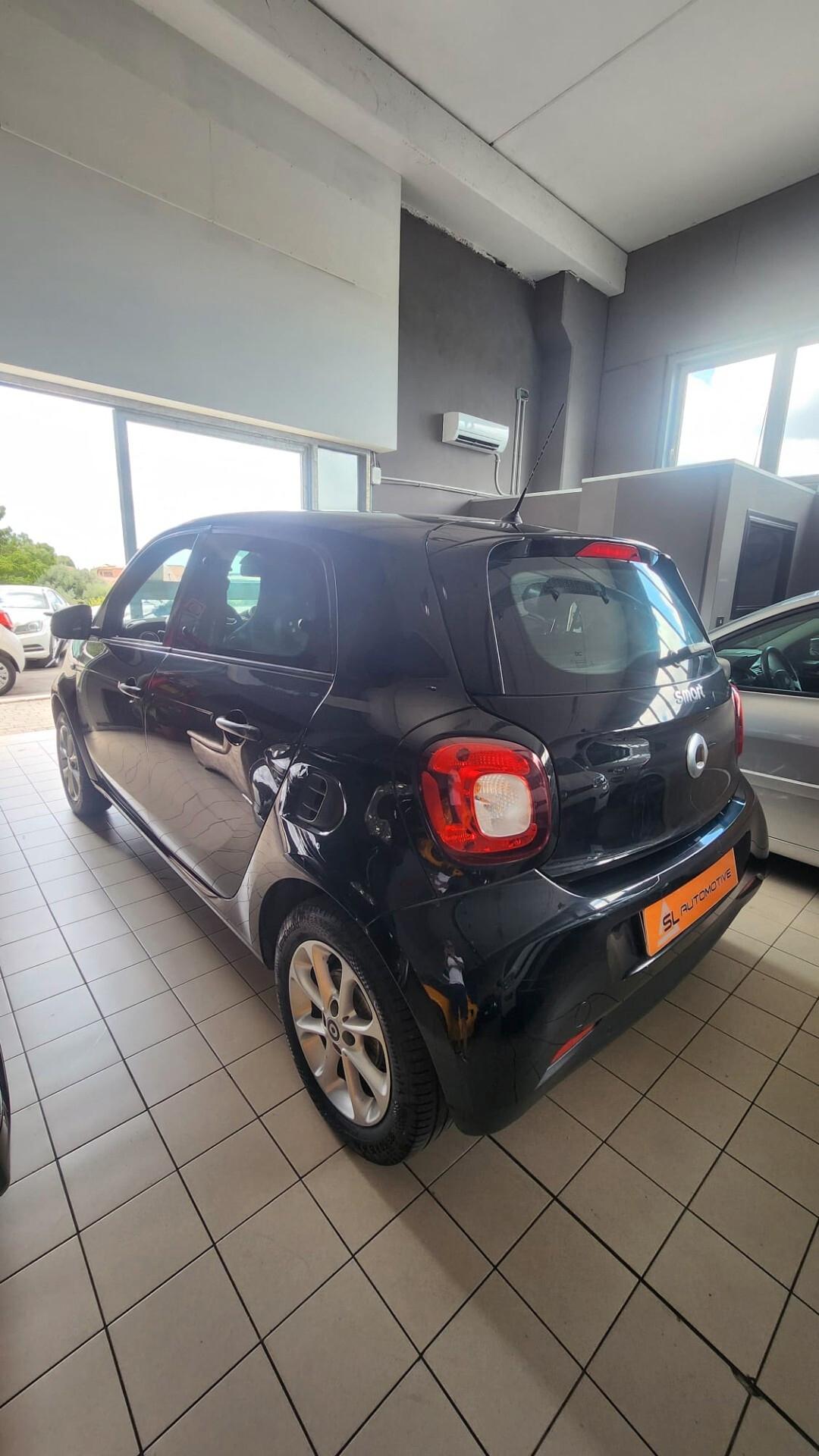 Smart ForFour 70 1.0 Passion