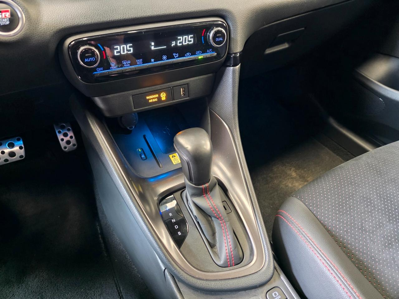 Toyota Yaris 1.5 hybrid GR Sport