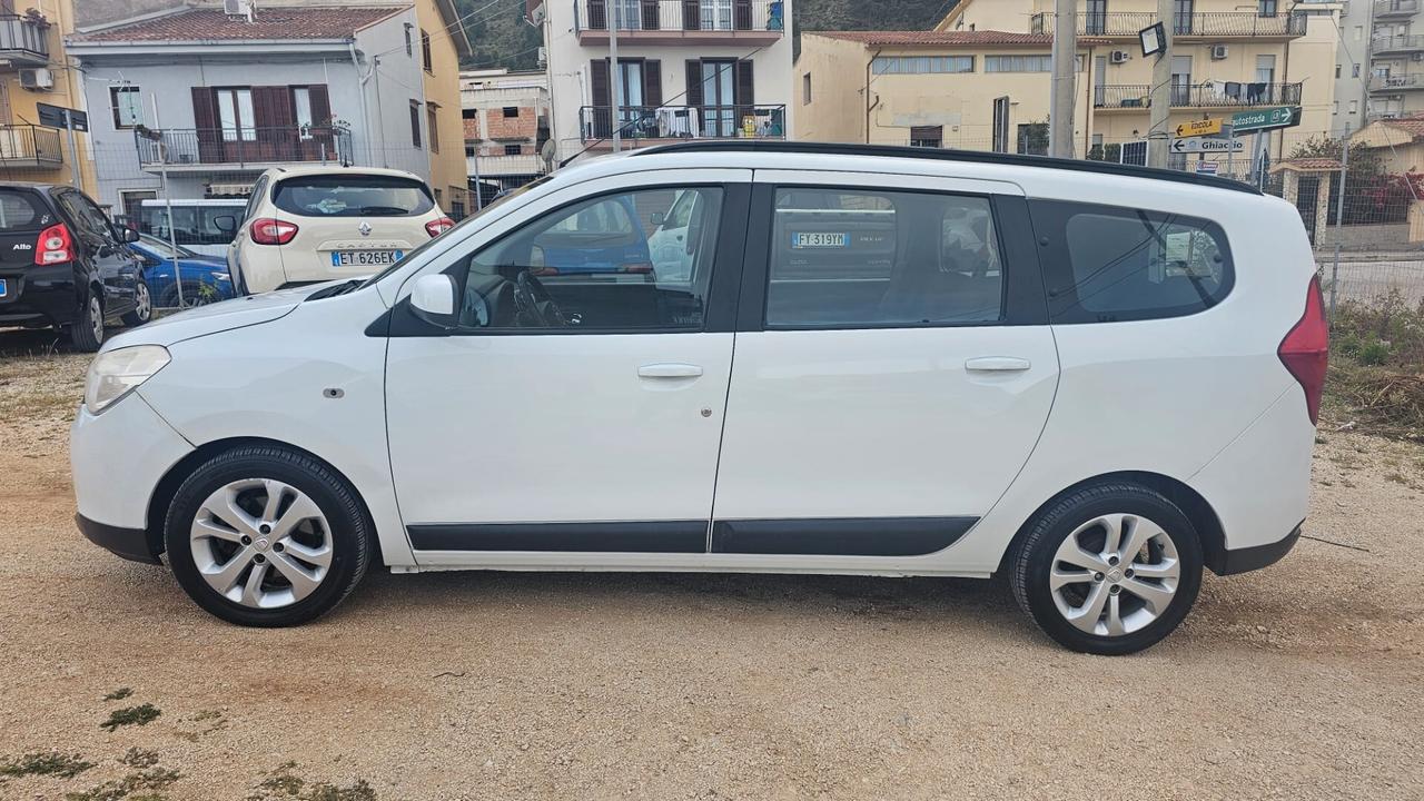 Dacia Lodgy 1.5 dCi 8V 110CV 5 posti Lauréate