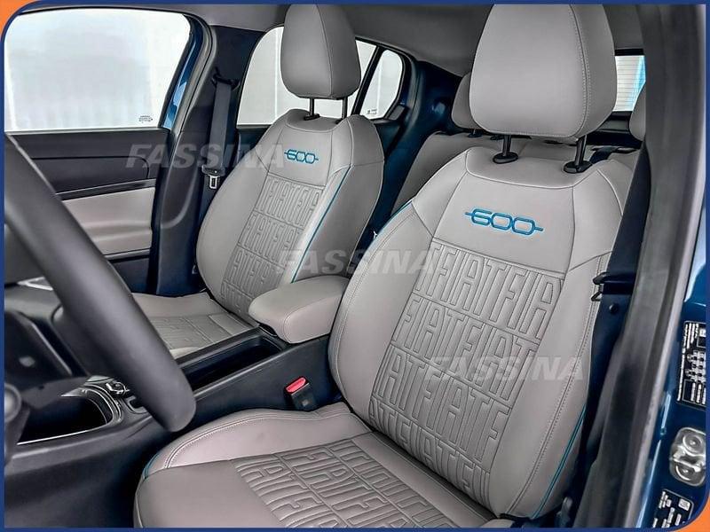 FIAT 600 600 1.2 hybrid La Prima 110cv auto